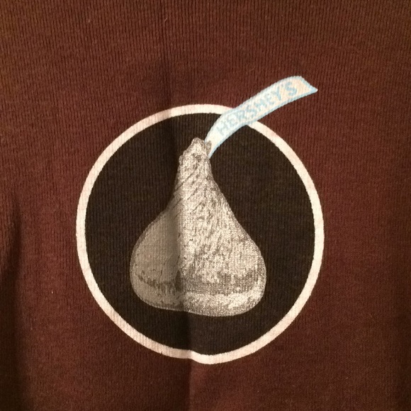 PacSun Tops - Hershey’s Kiss Shirt